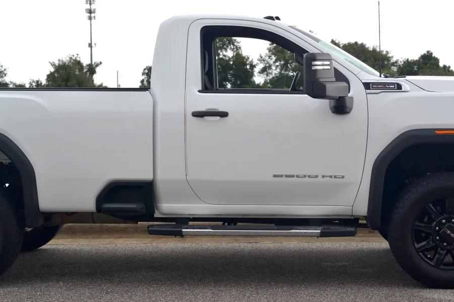 2022 GMC Sierra 2500 Pro