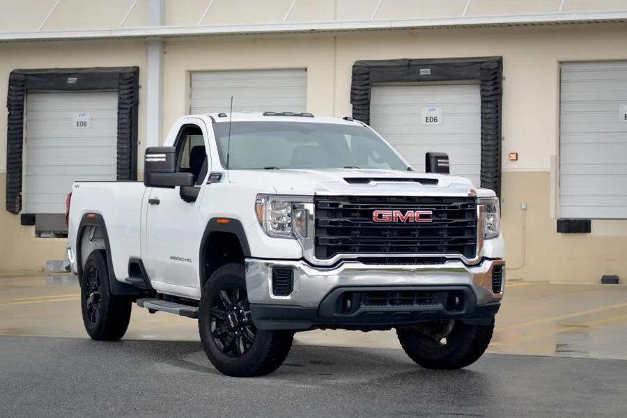 2022 GMC Sierra 2500 Pro