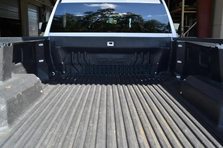 2022 GMC Sierra 2500 Pro