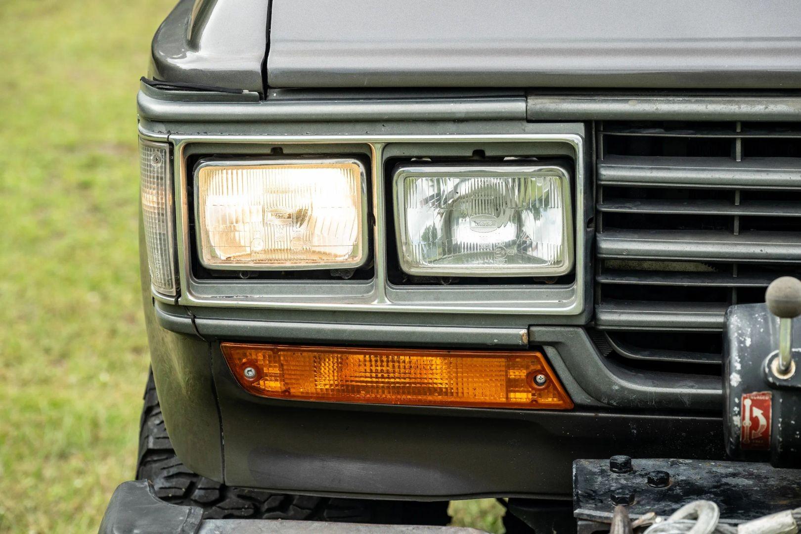 1989 TOYOTA LAND CRUISER HJ61