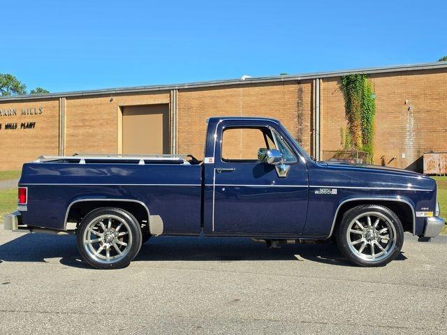 1984 GMC C1500 High Sierra - 2