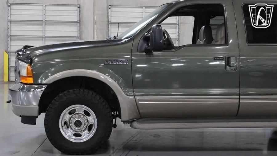 2001 Ford Excursion Eddie Bauer