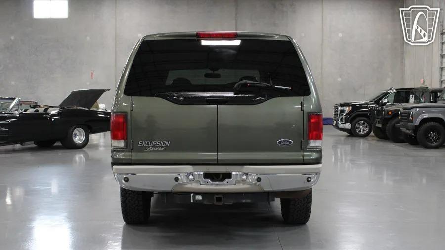 2001 Ford Excursion Eddie Bauer - 5