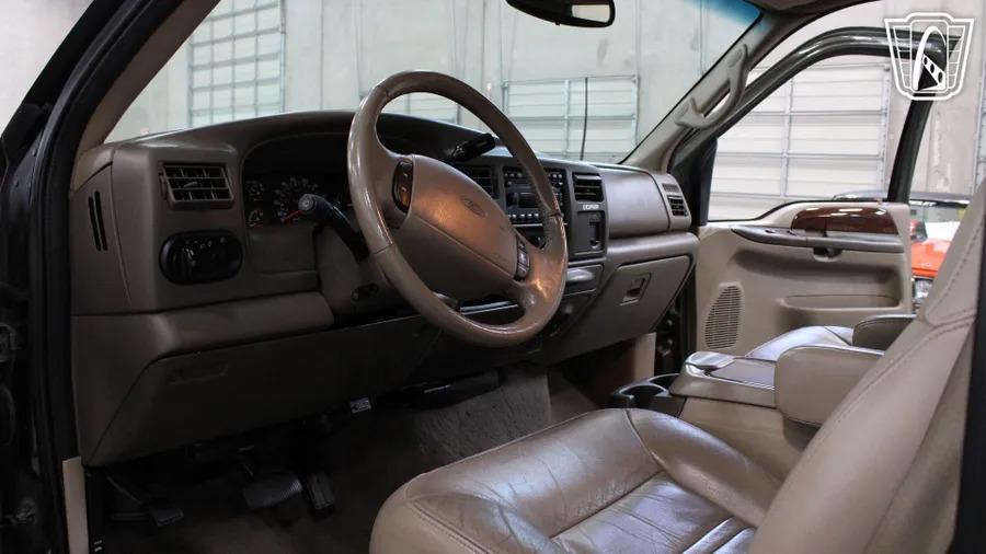 2001 Ford Excursion Eddie Bauer
