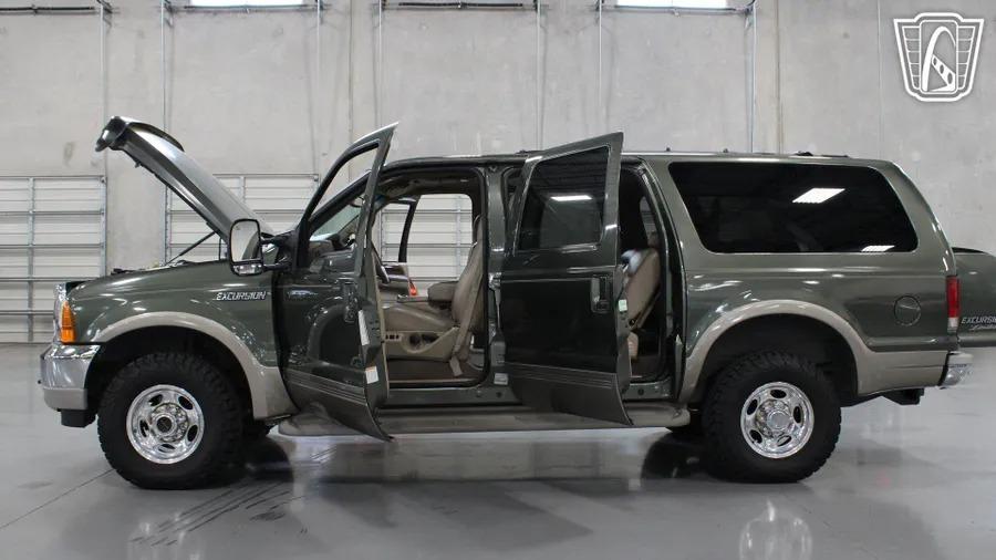 2001 Ford Excursion Eddie Bauer