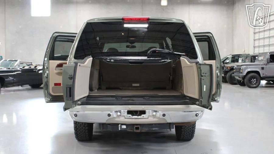 2001 Ford Excursion Eddie Bauer