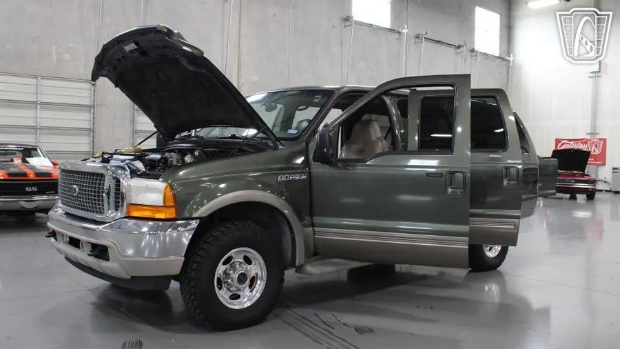 2001 Ford Excursion Eddie Bauer