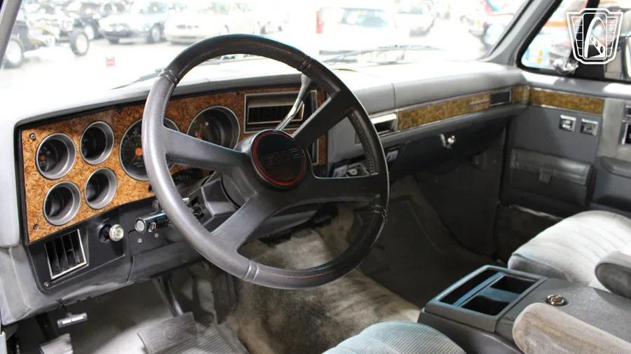 1990 GMC Suburban