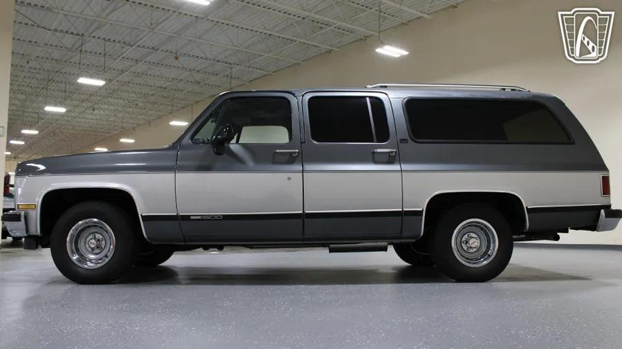 1990 GMC Suburban
