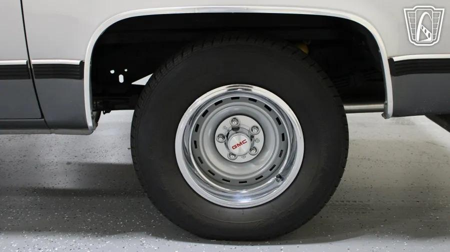1990 GMC Suburban