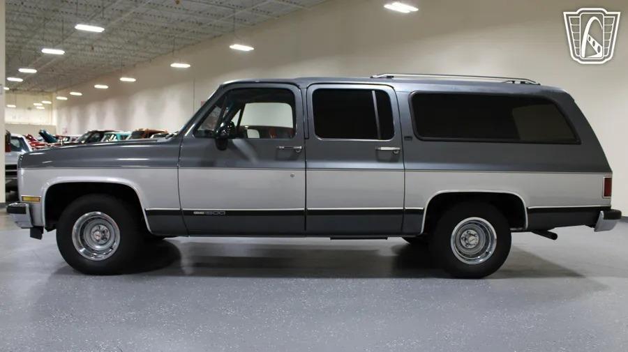 1990 GMC Suburban