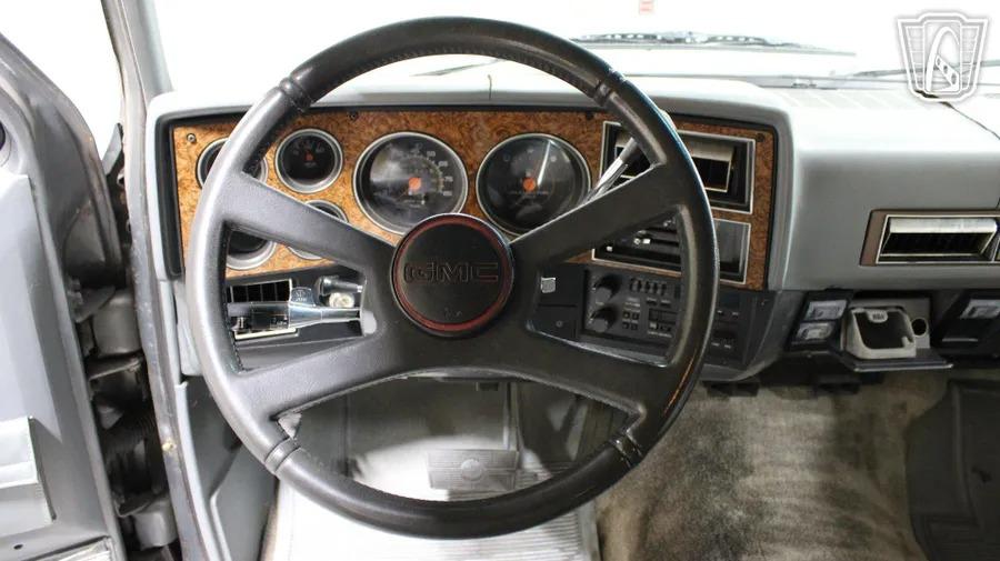 1990 GMC Suburban