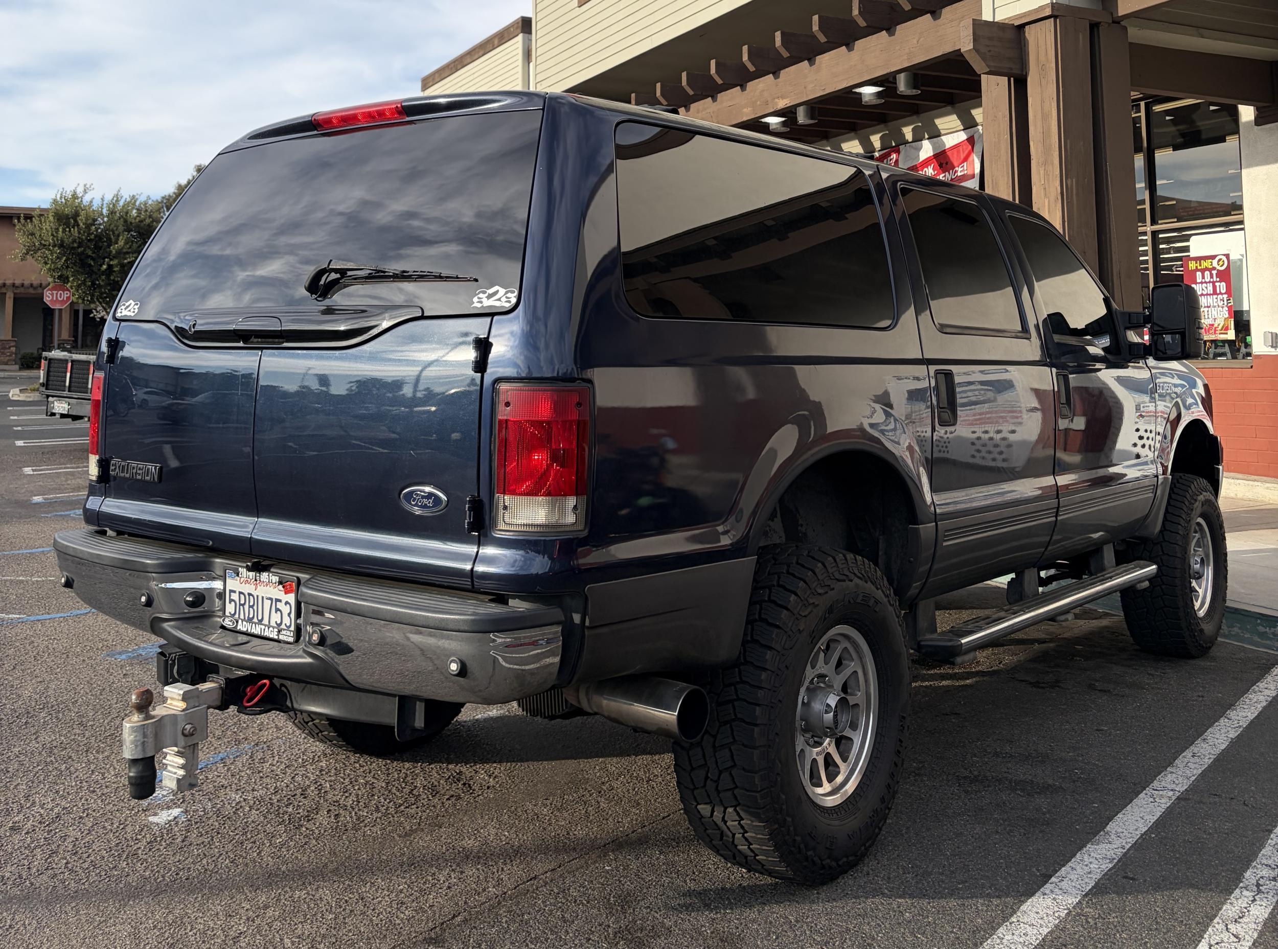 2005 Ford Excursion Limited - 3