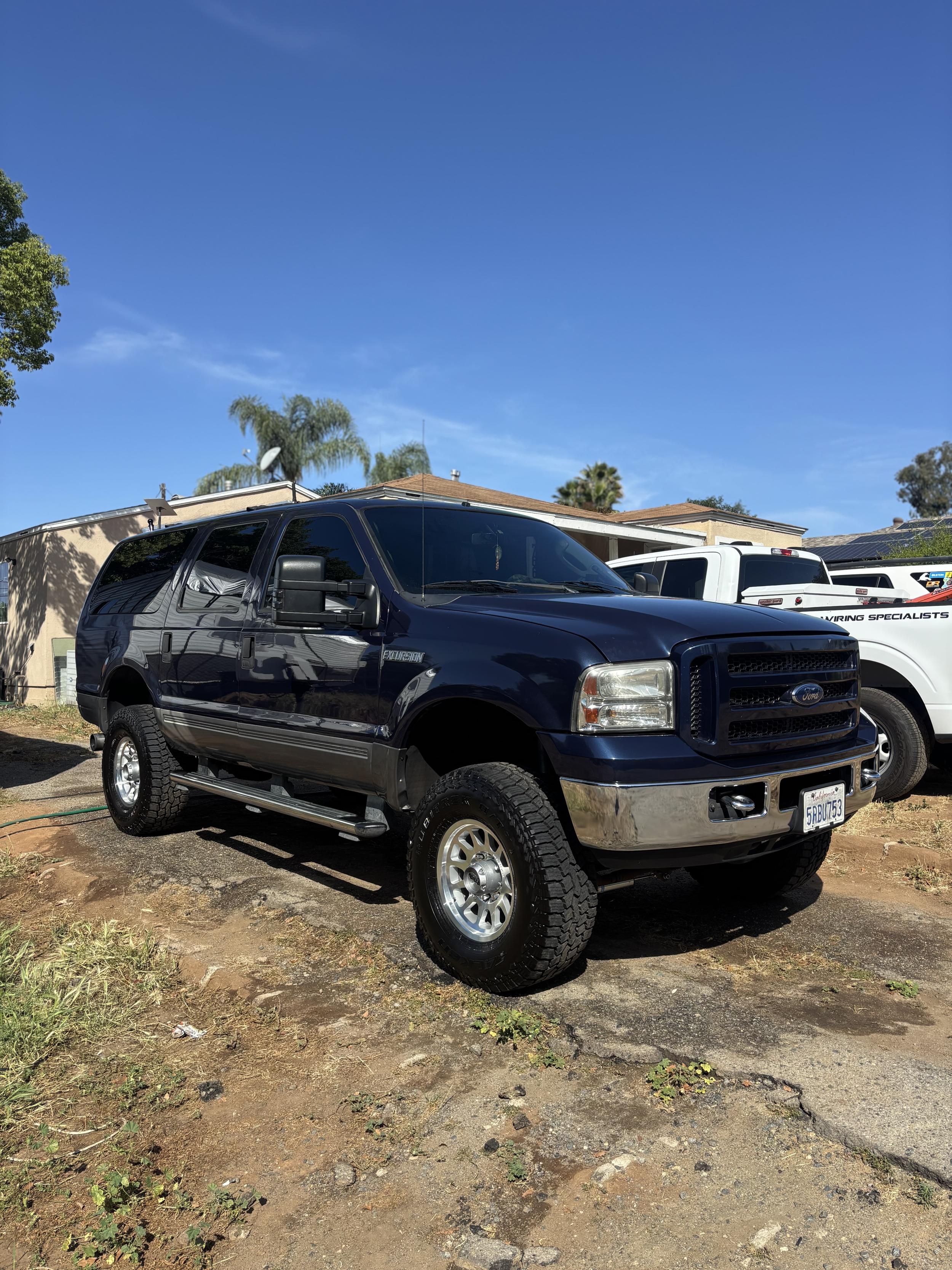 2005 Ford Excursion Limited