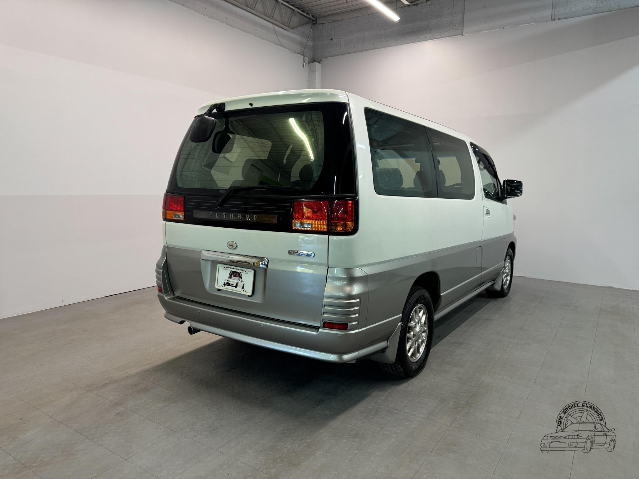 2001 Nissan Elgrand 4WD X Limited