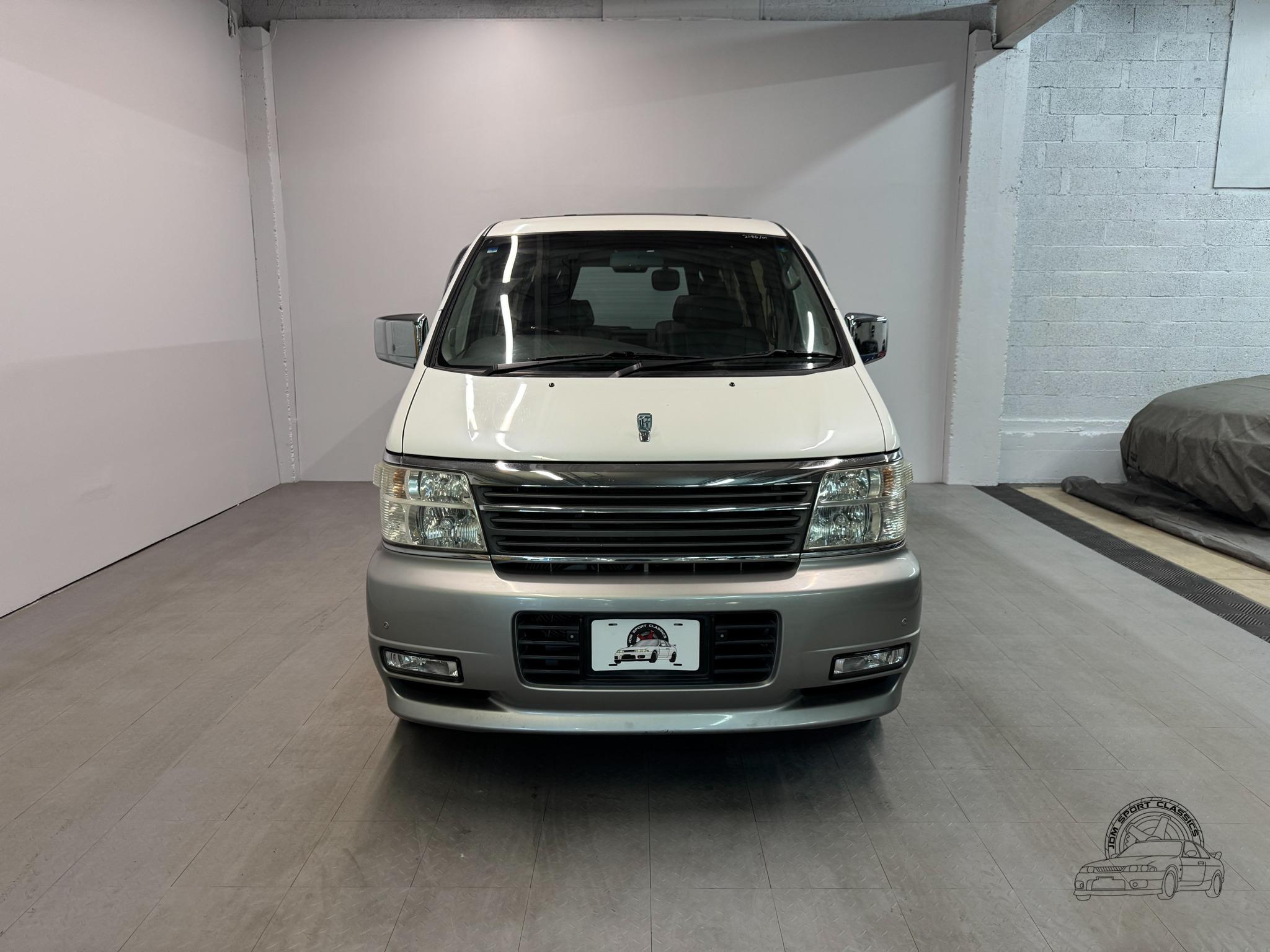 2001 Nissan Elgrand 4WD X Limited - 4