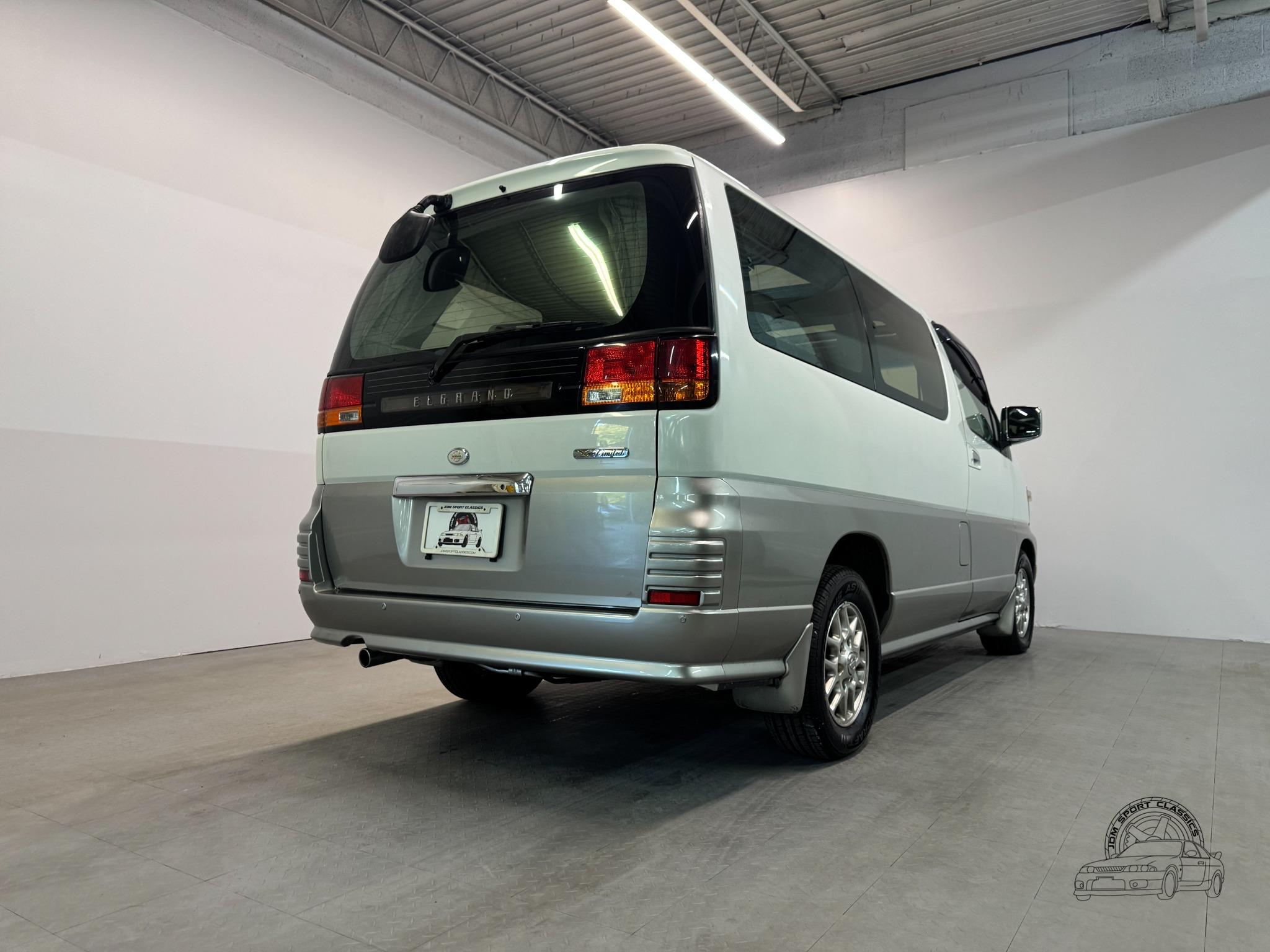 2001 Nissan Elgrand 4WD X Limited