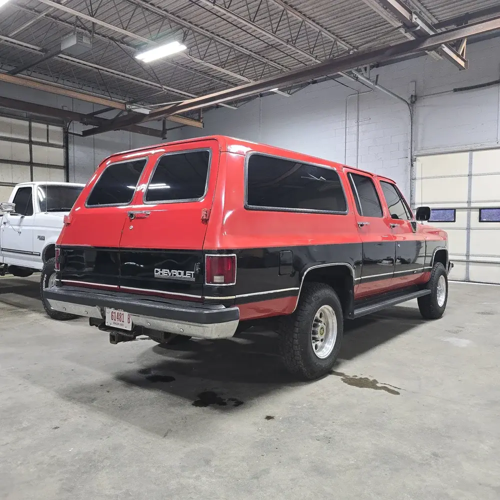 1989 Chevrolet Suburban 2500 - 5