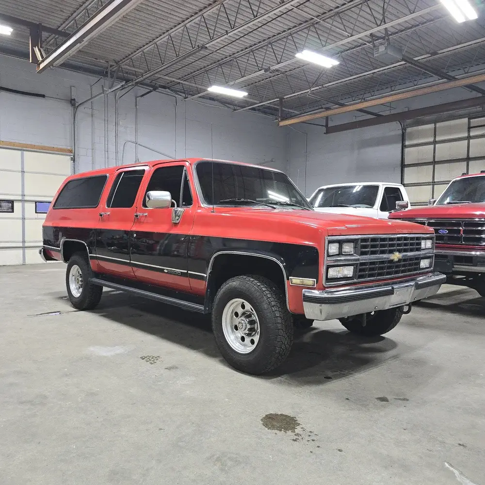 1989 Chevrolet Suburban 2500