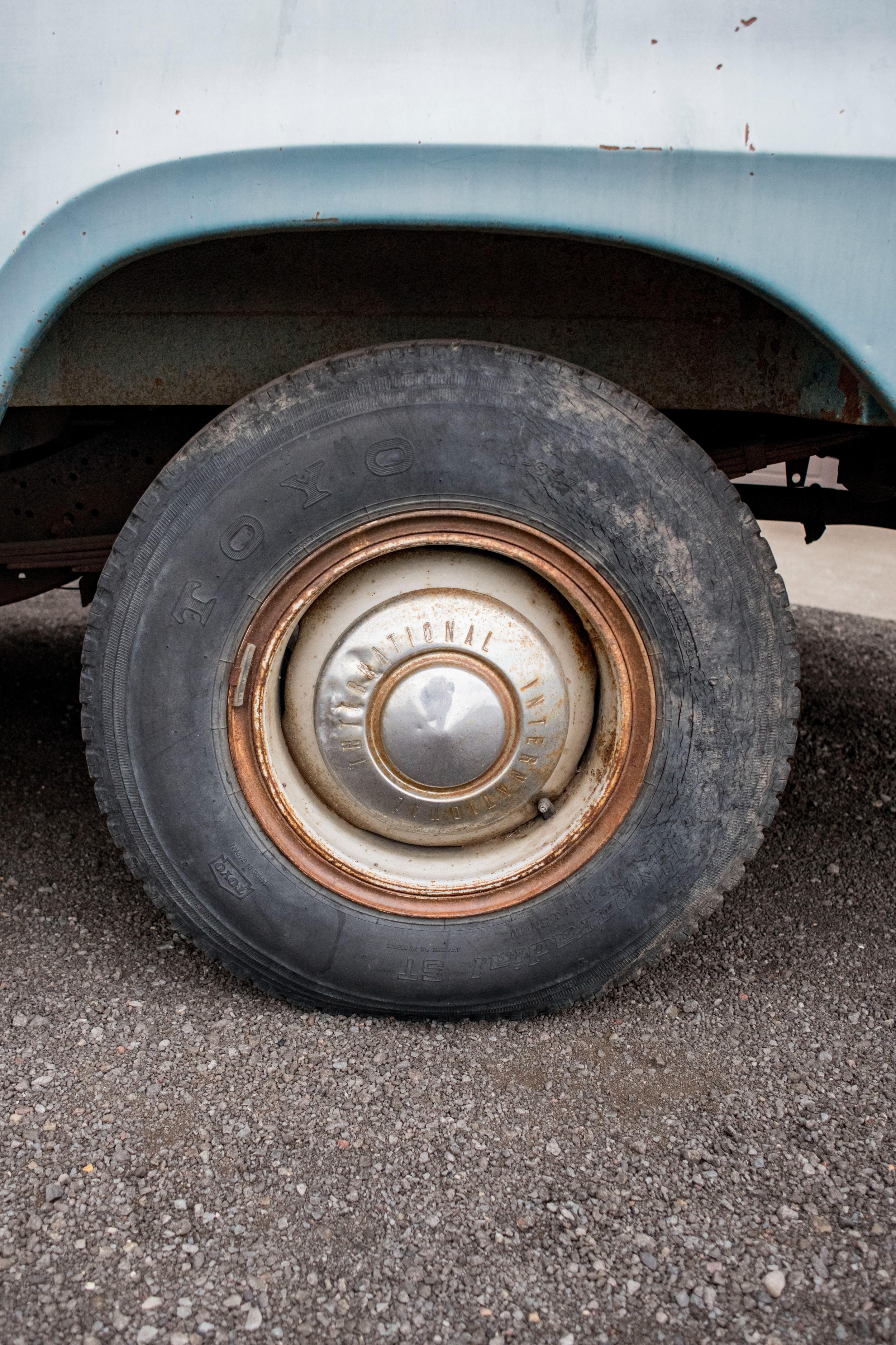 1966 International Travelall 4WD C1100