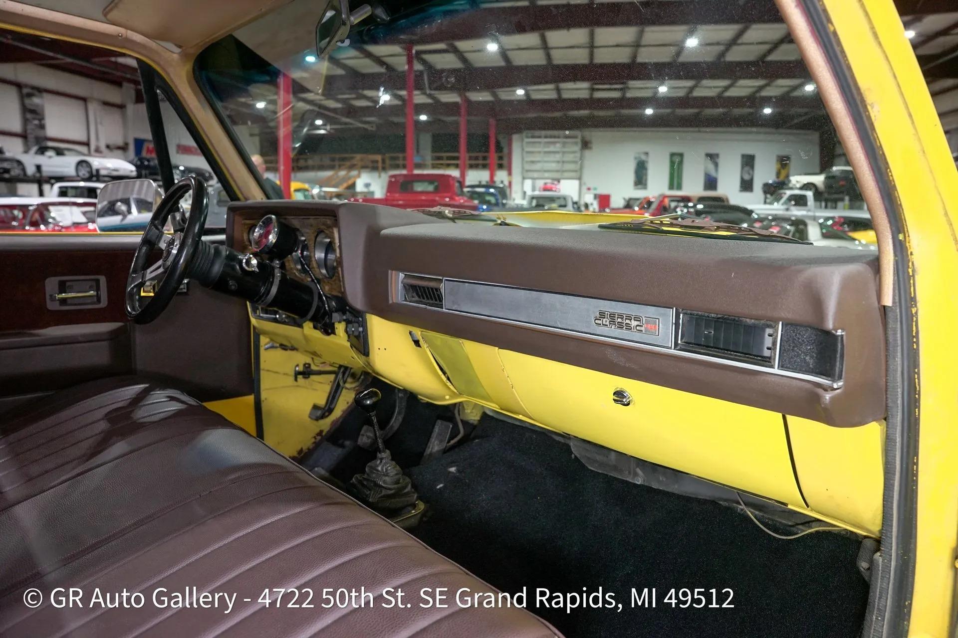 1982 GMC C2500 Classic
