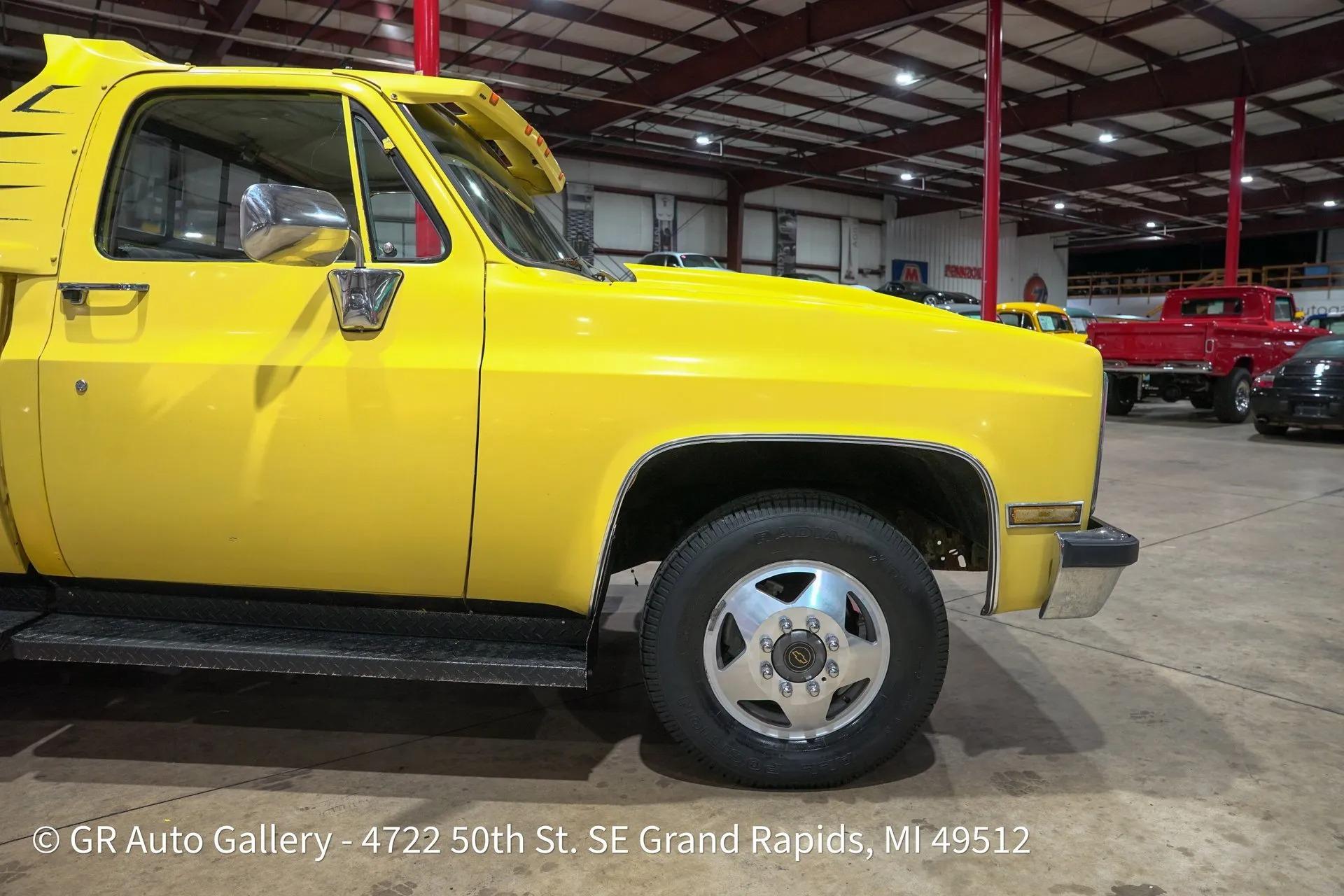 1982 GMC C2500 Classic