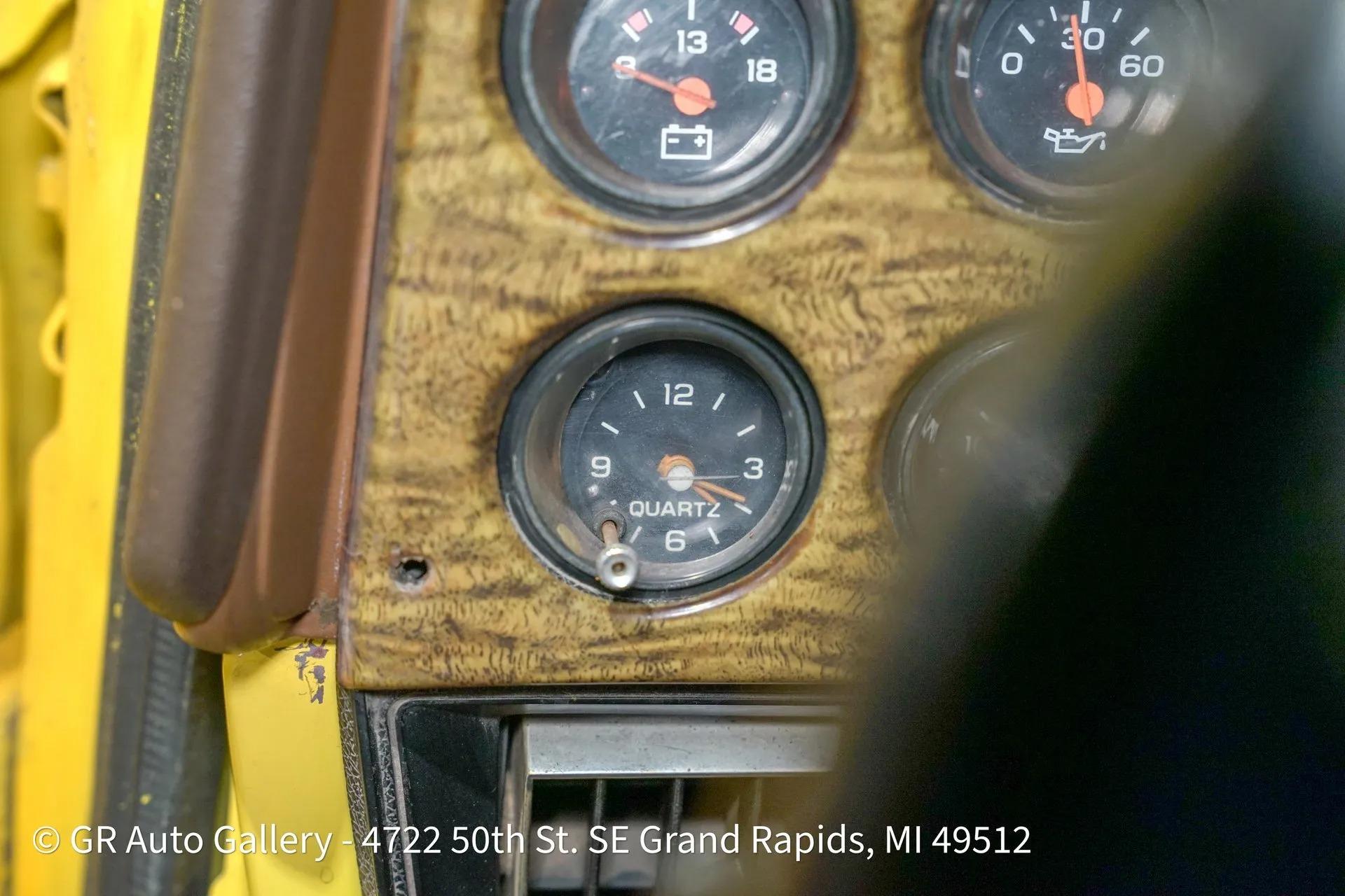 1982 GMC C2500 Classic