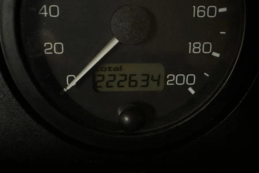 2000 Land Rover Defender 110