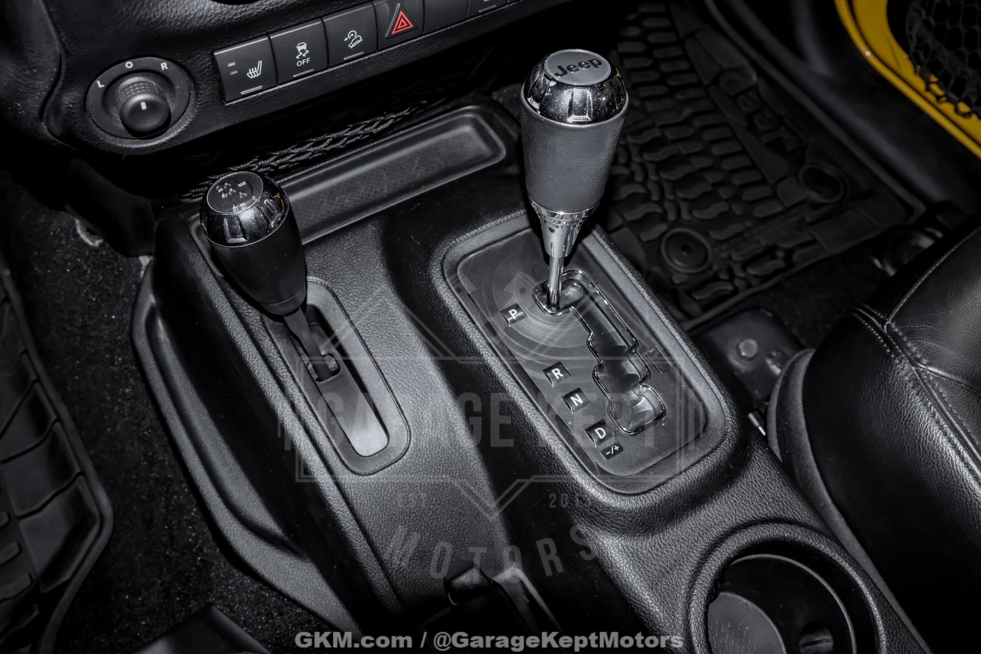 2015 Jeep Wrangler Unlimited Altitude