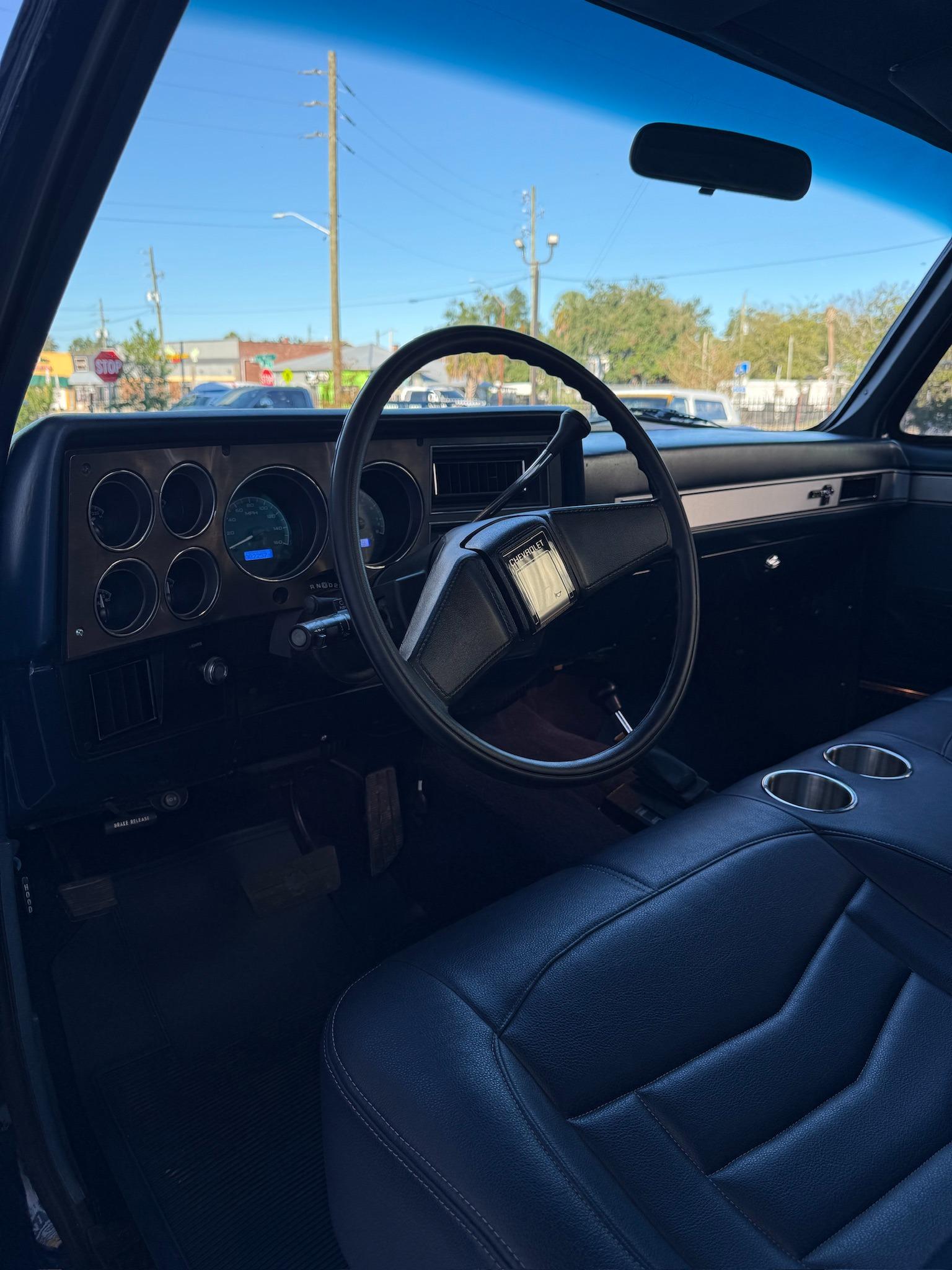 1987 Chevrolet K10 Silverado 4x4