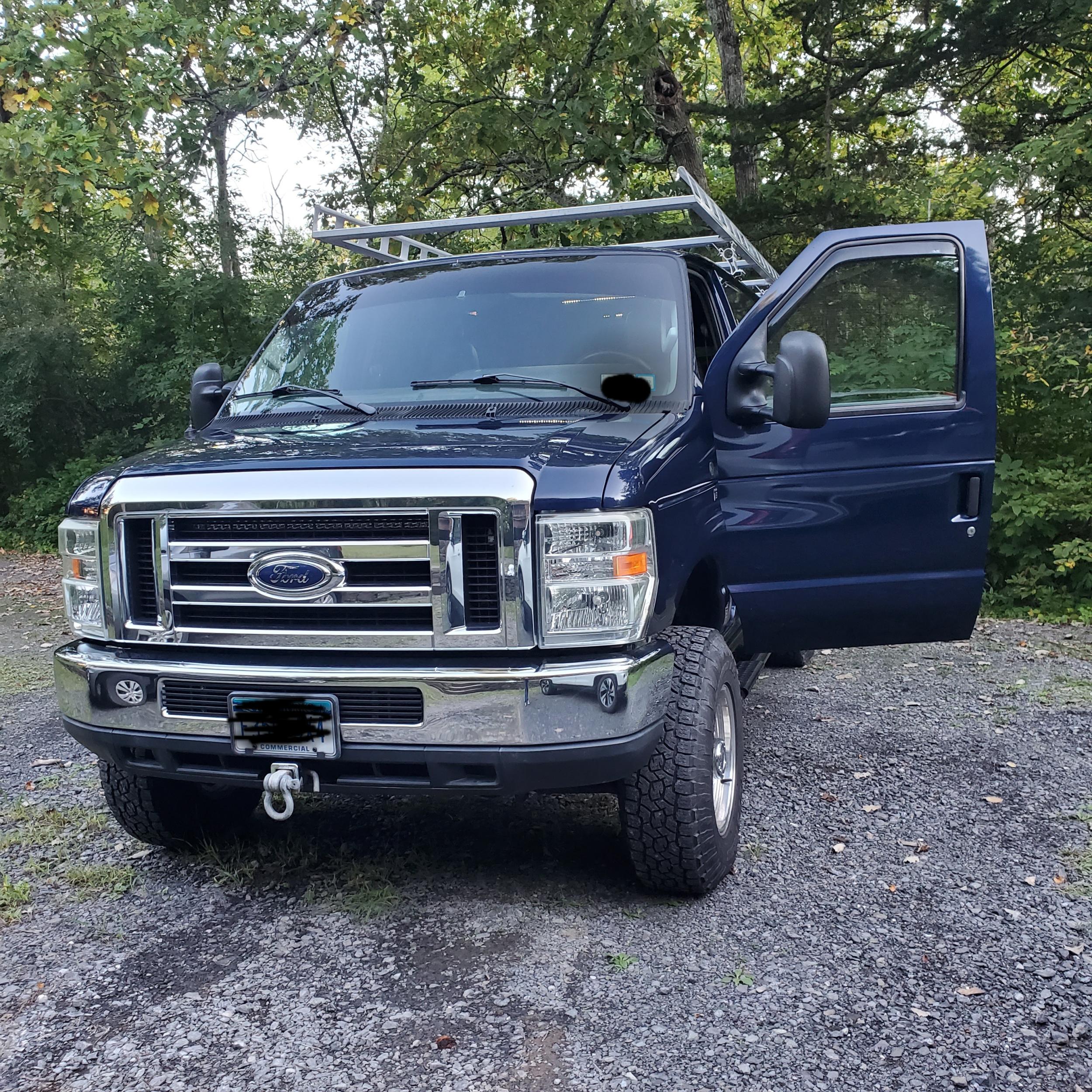 2011 Ford E-250 4x4