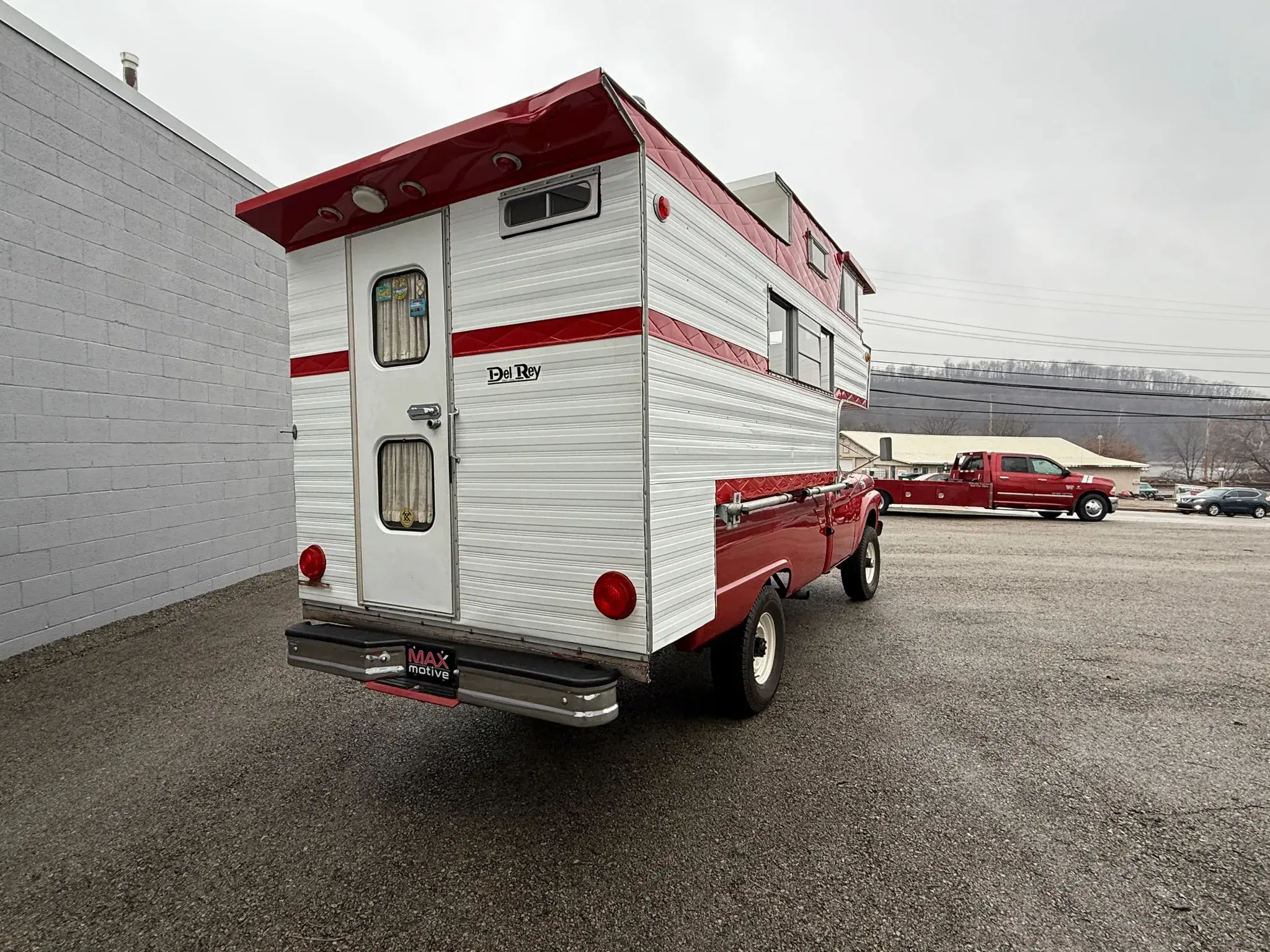 1963 Ford F250 Pickup & Camper