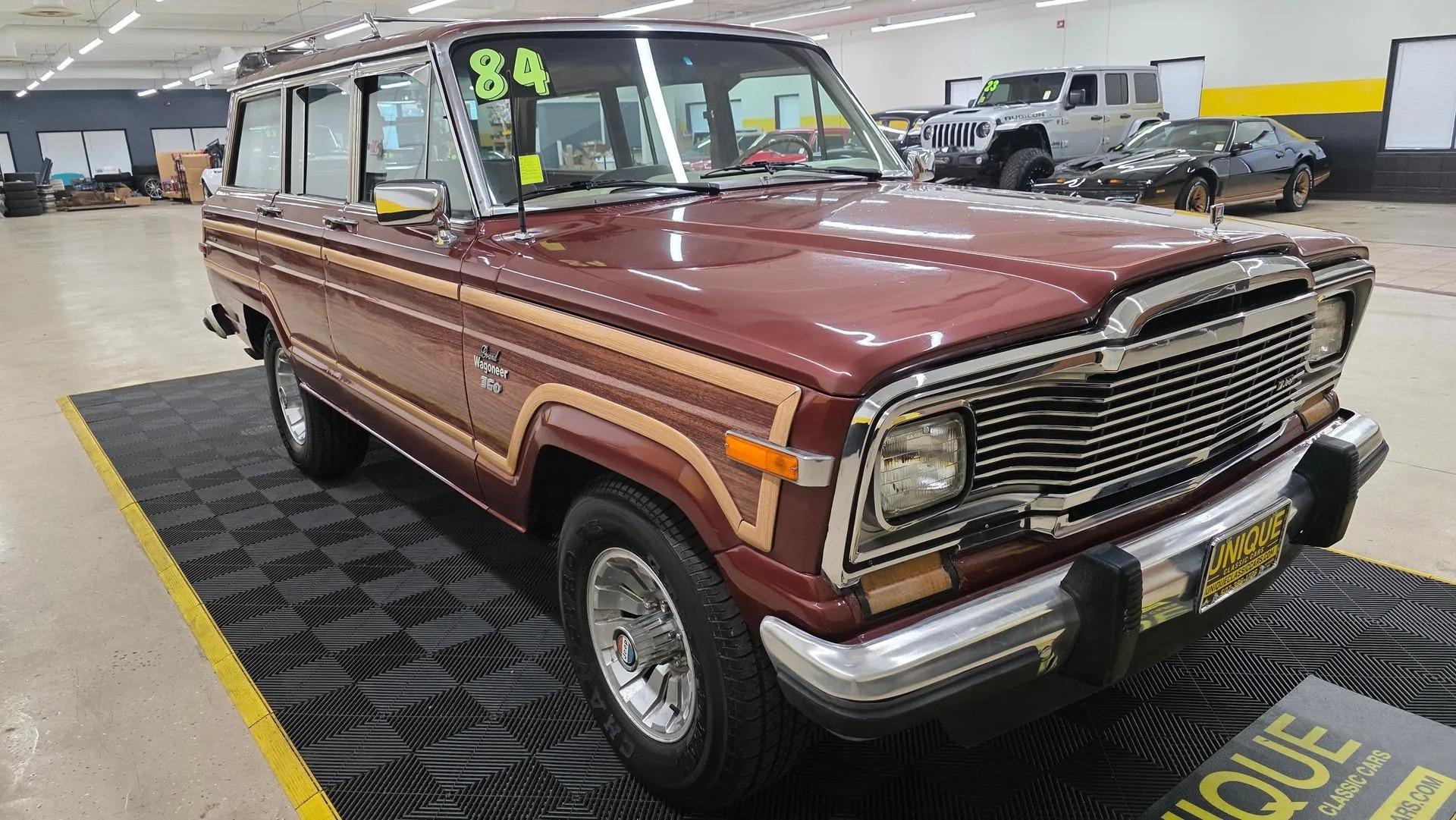  Jeep Grand Wagoneer