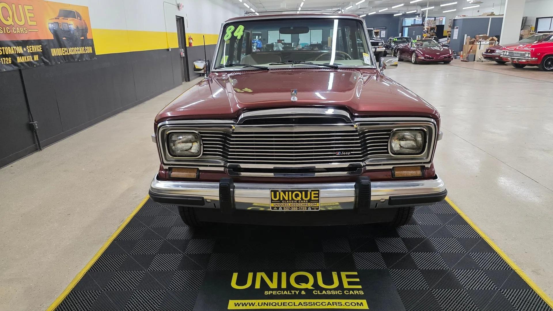 1984 Jeep Grand Wagoneer - 3