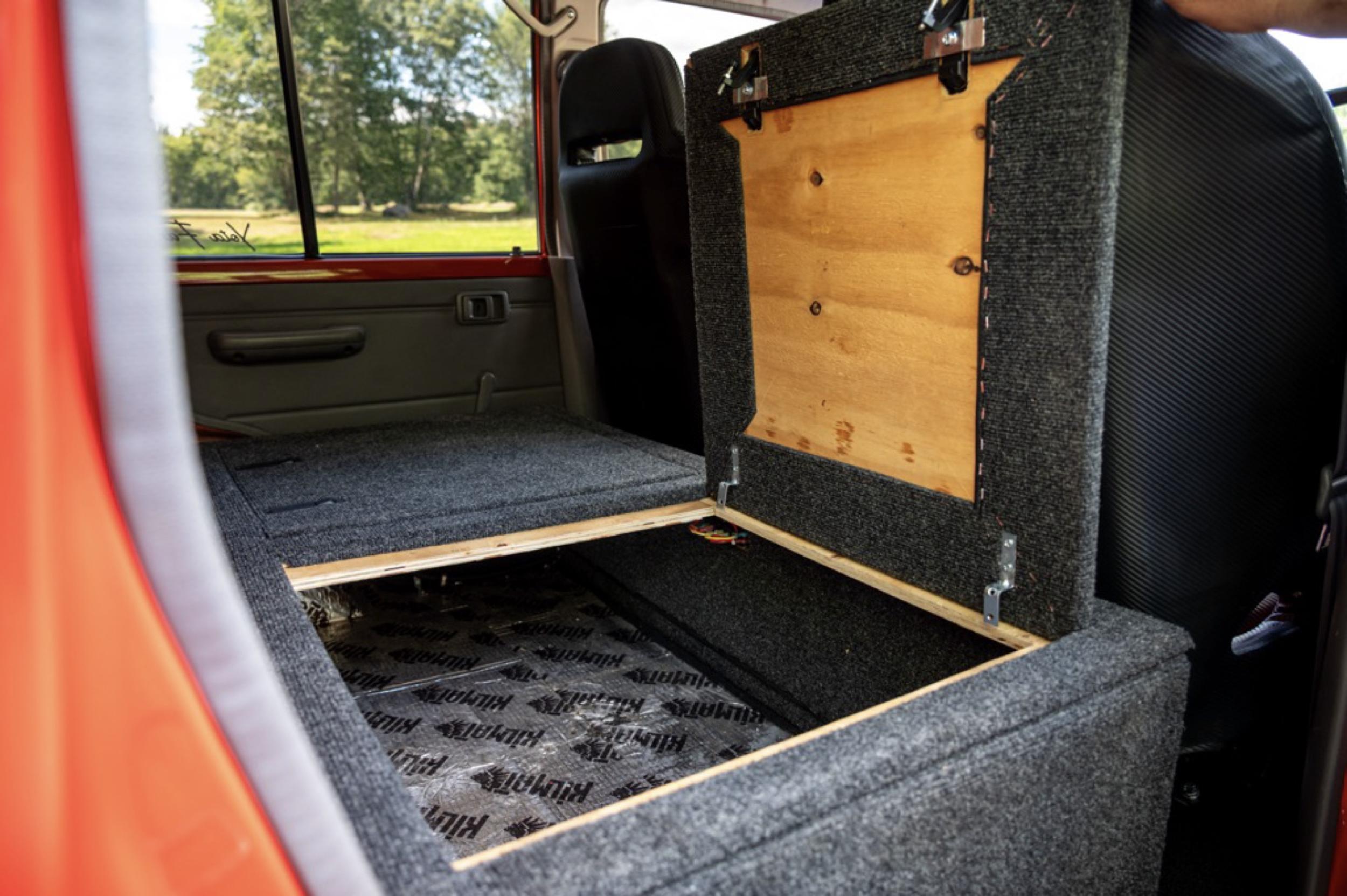 SEMA-Featured 1995 Toyota Land Cruiser HZJ75
