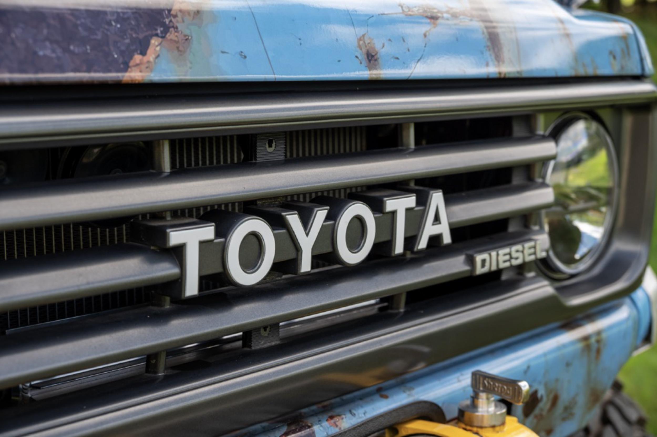 SEMA-Featured 1995 Toyota Land Cruiser HZJ75