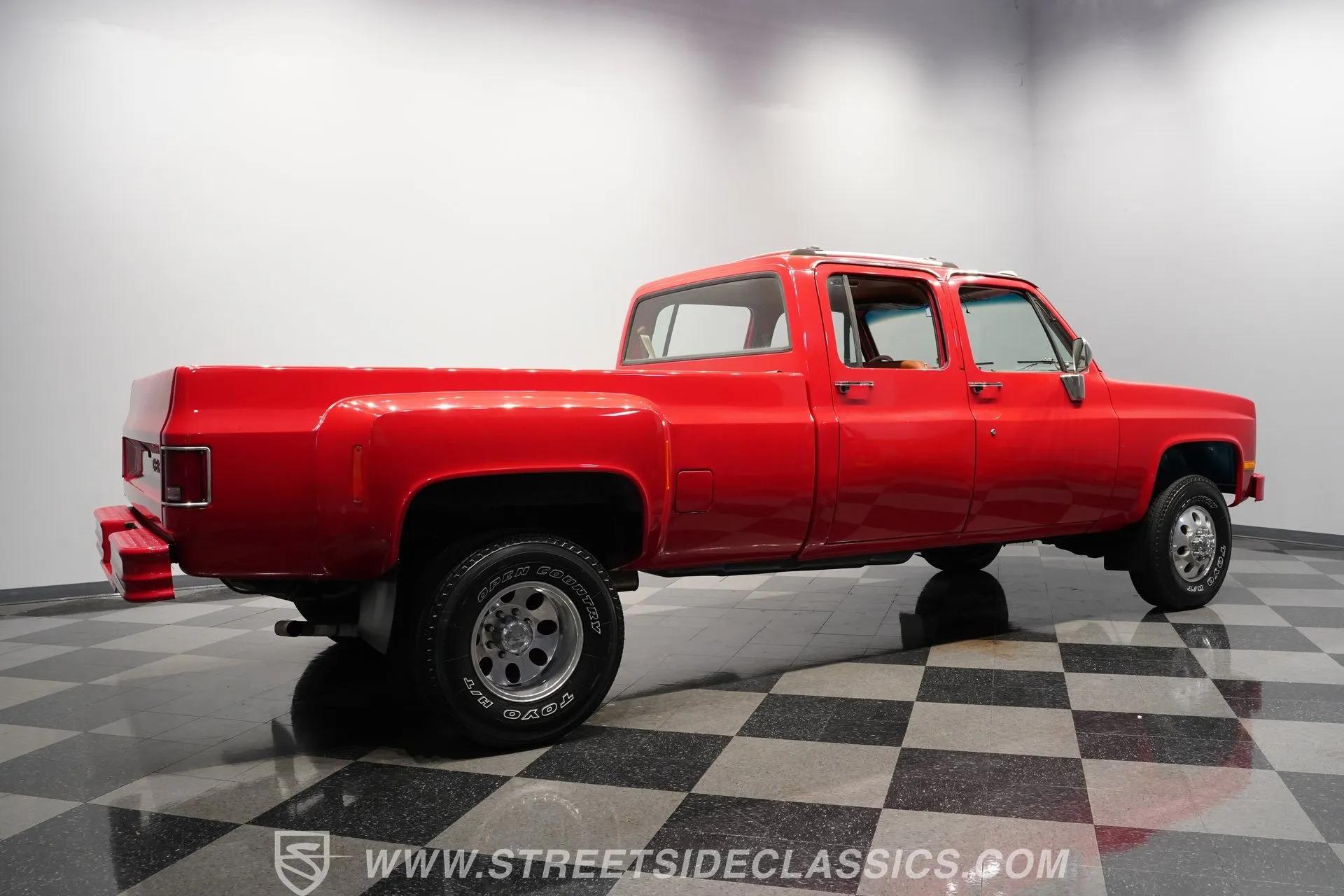 1990 Chevrolet K3500 Custom Deluxe