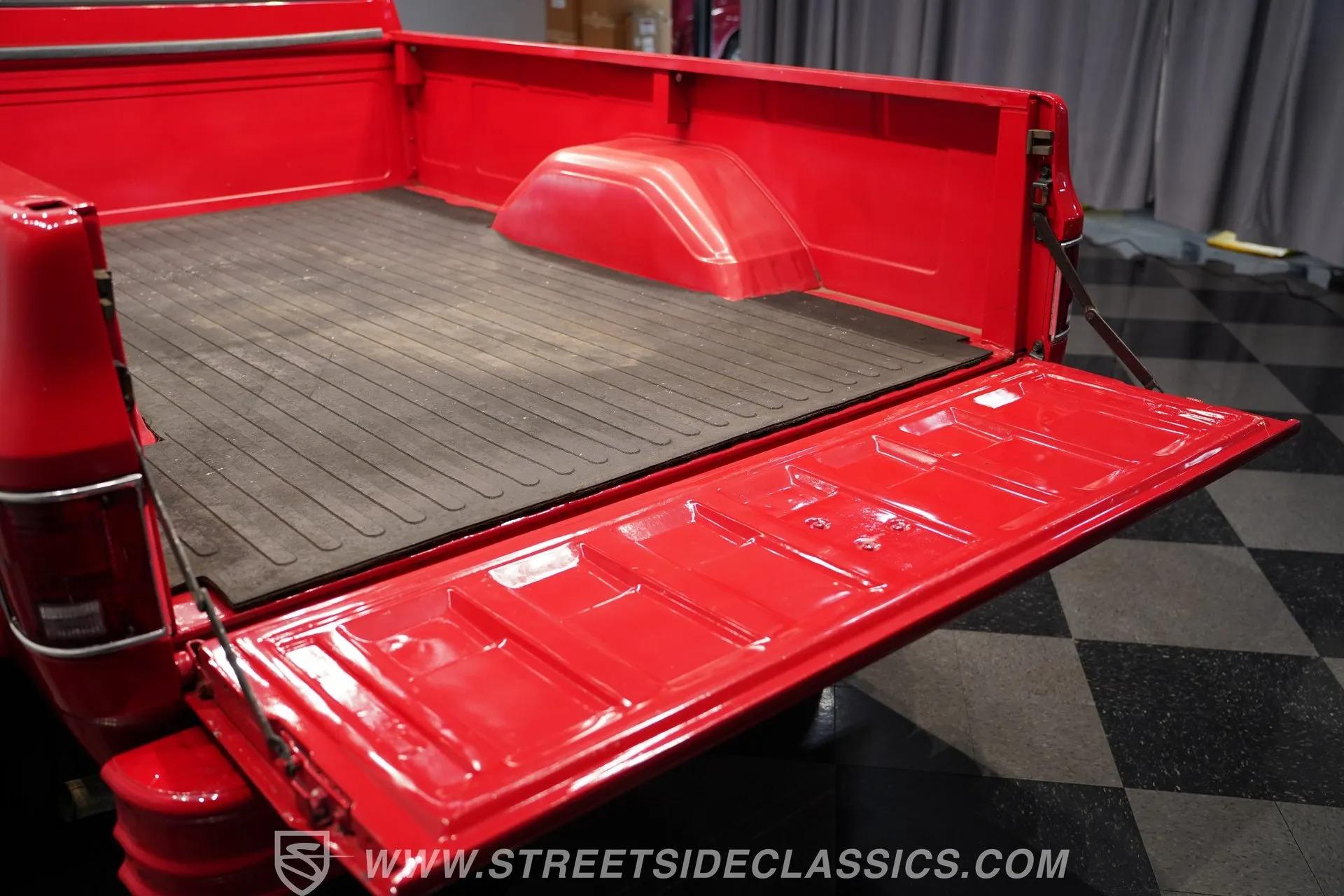 1990 Chevrolet K3500 Custom Deluxe