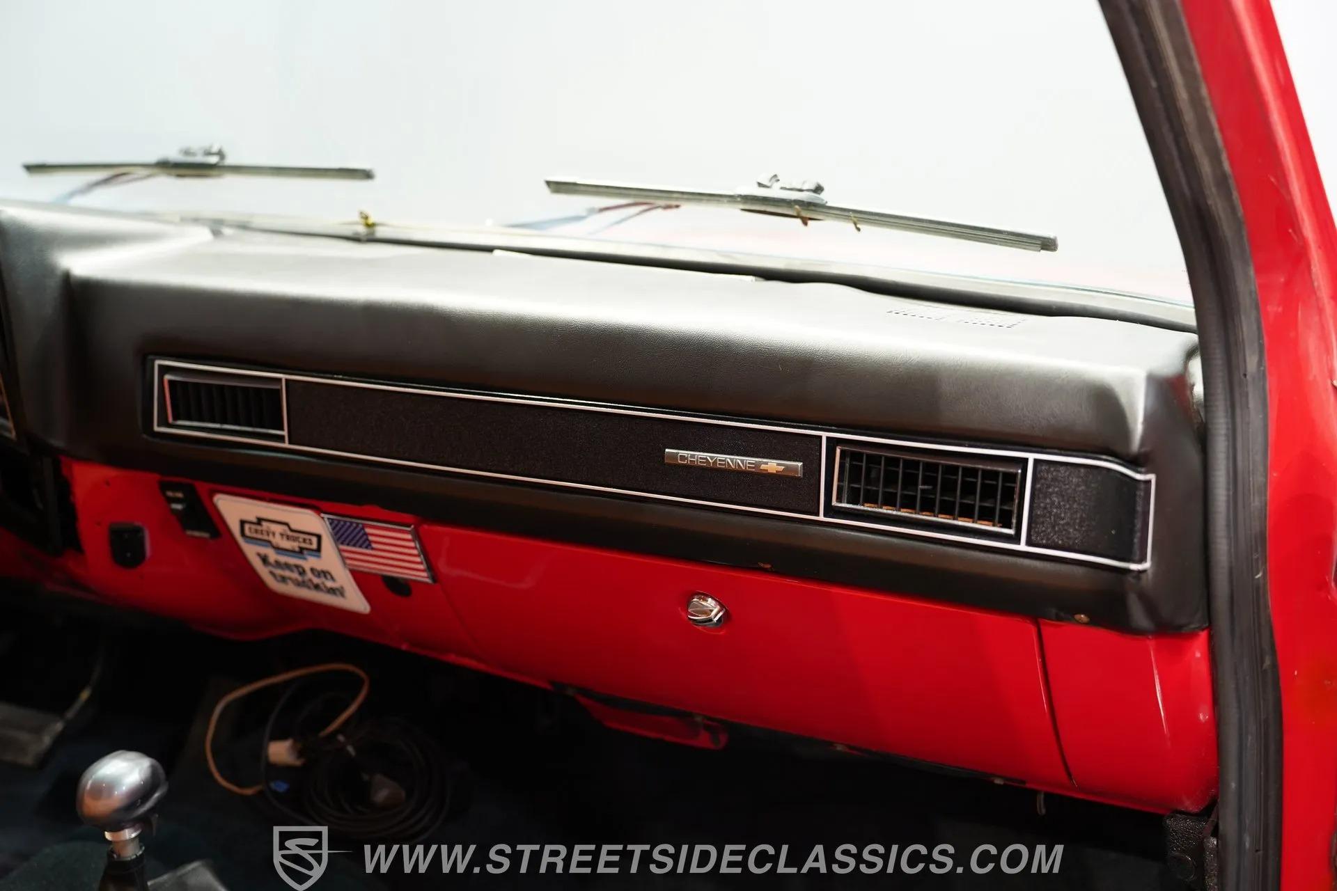 1990 Chevrolet K3500 Custom Deluxe