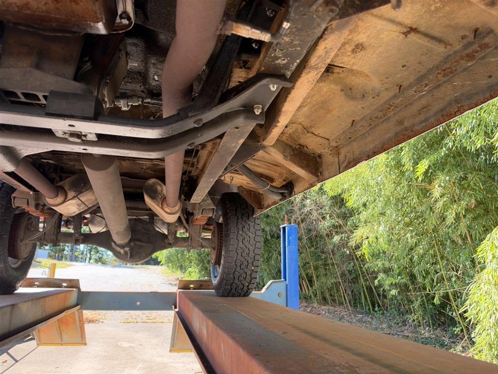 1972 Chevrolet Suburban K20 Custom Deluxe 4x4