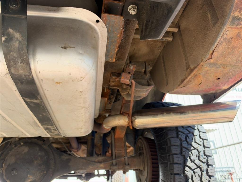 1972 Chevrolet Suburban K20 Custom Deluxe 4x4