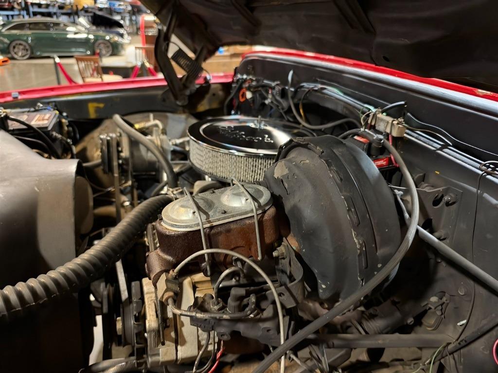 1972 Chevrolet Suburban K20 Custom Deluxe 4x4