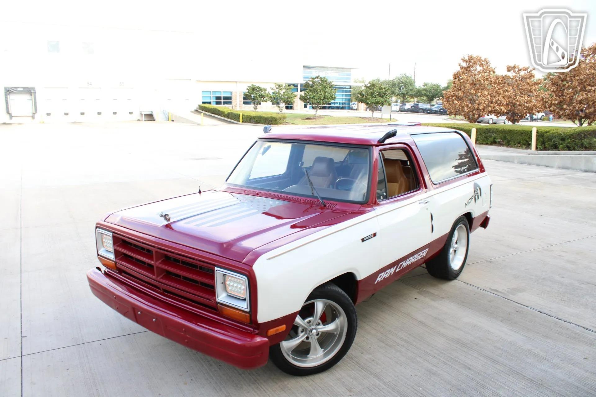  Dodge Ramcharger