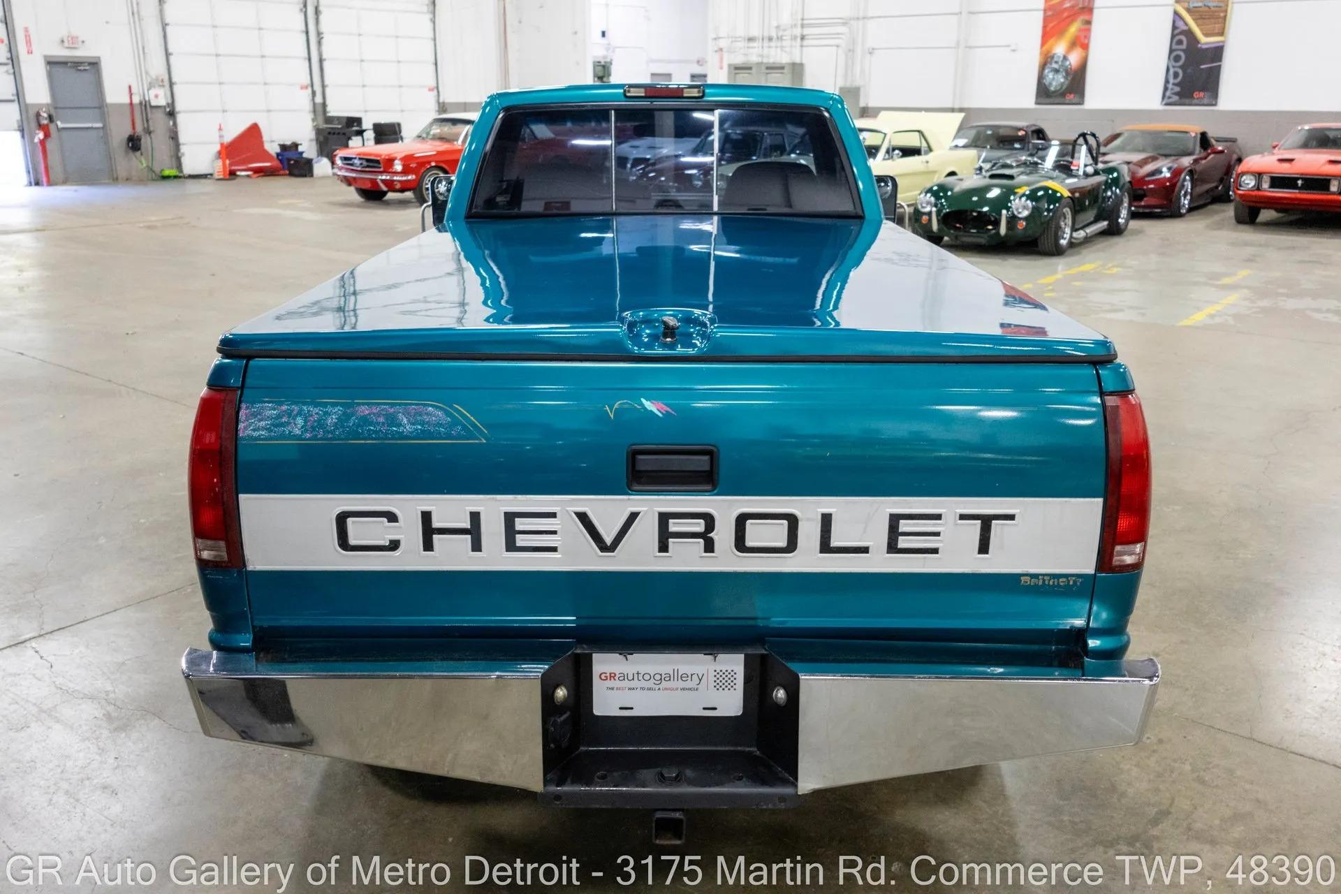 1994 Chevrolet C3500 Cheyenne - 4