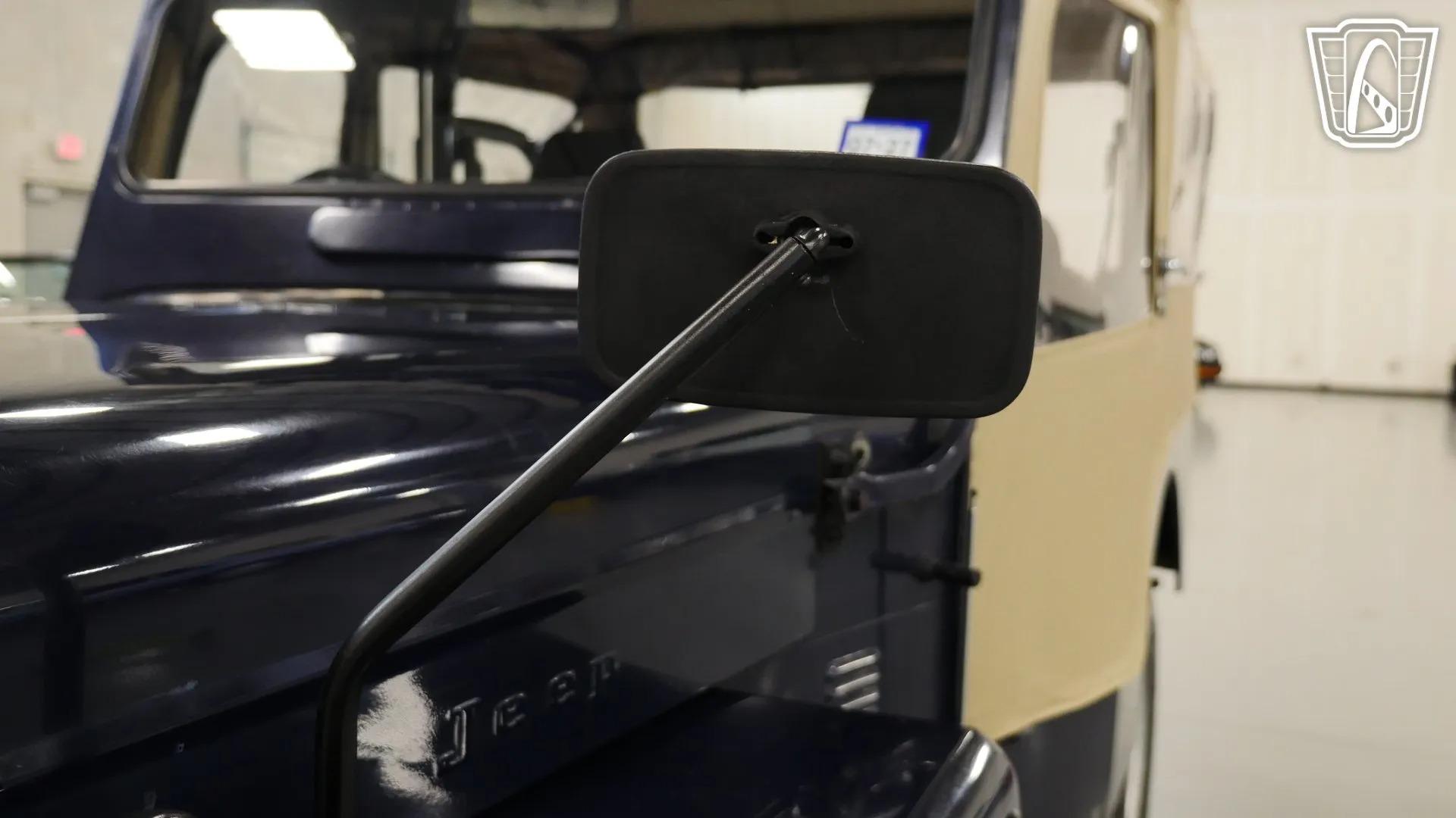 1981 Mitsubishi Jeep J54 KJ5 For Sale