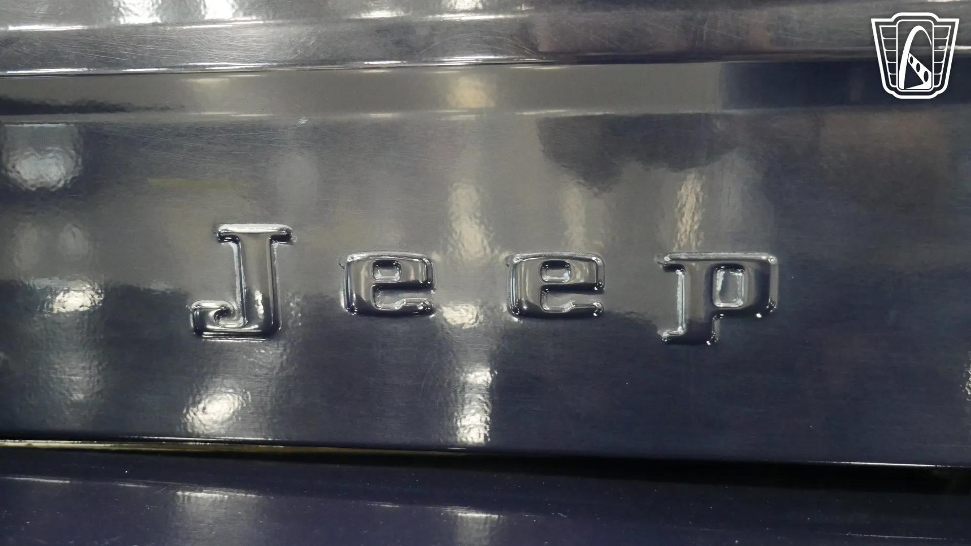 1981 Mitsubishi Jeep J54 KJ5 For Sale