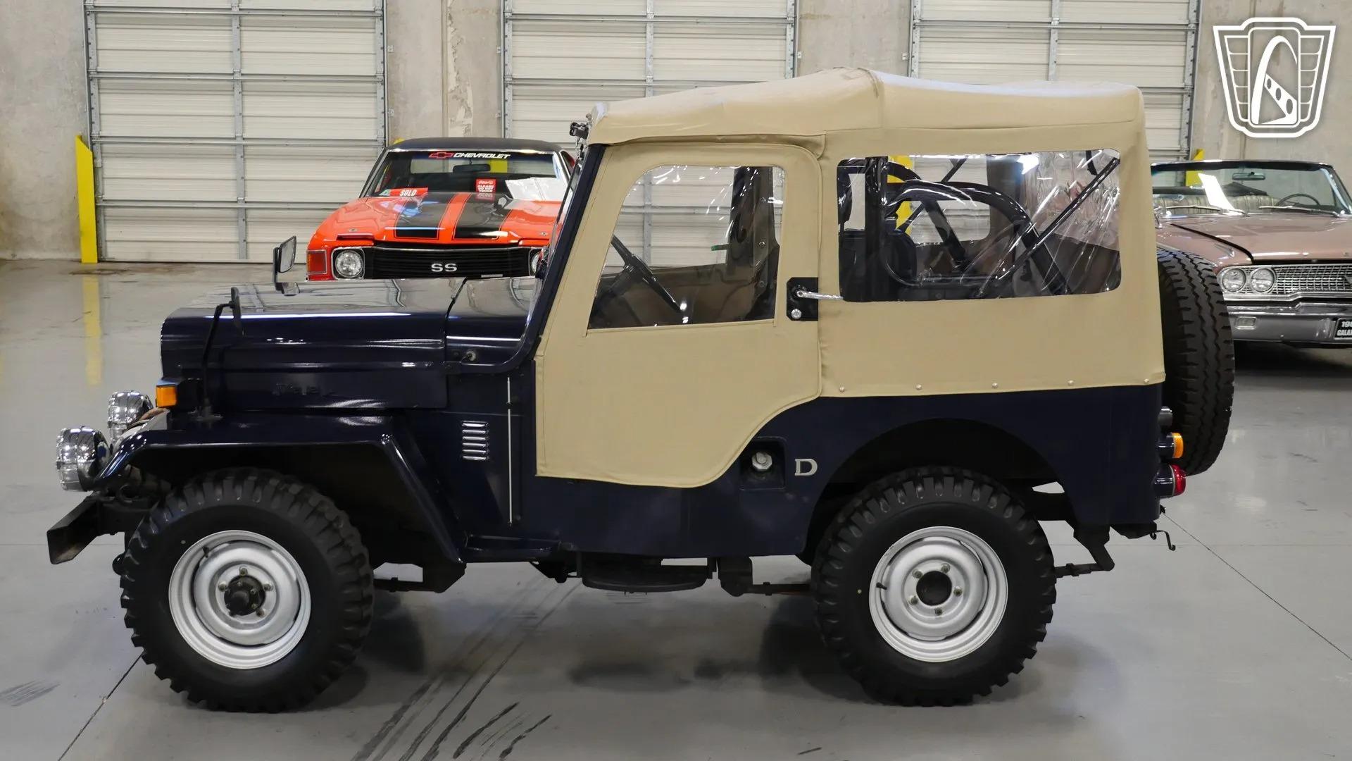 1981 Mitsubishi Jeep J54 KJ5 For Sale