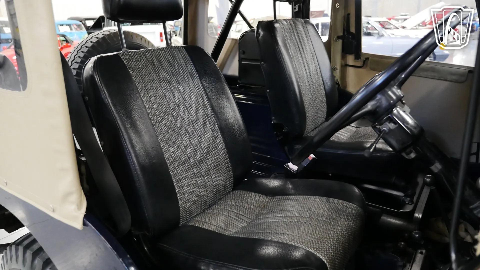 1981 Mitsubishi Jeep J54 KJ5 For Sale