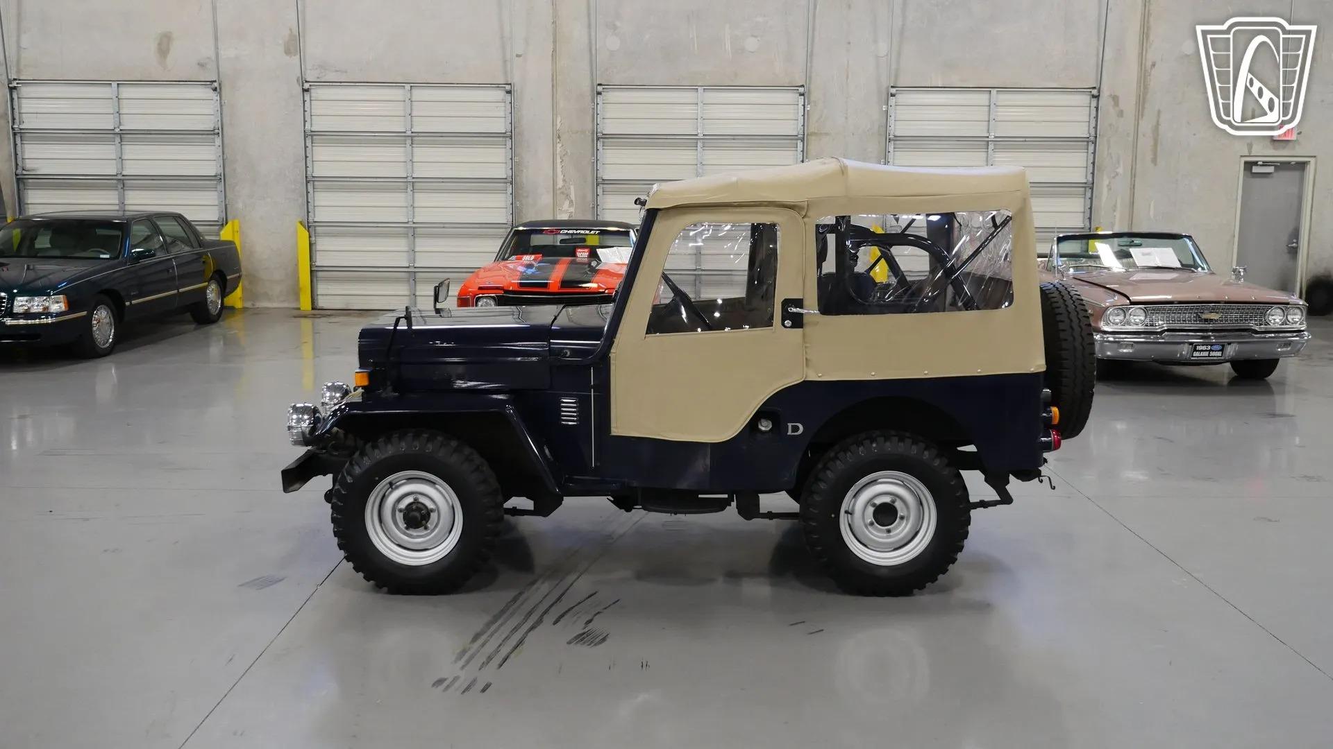 1981 Mitsubishi Jeep J54 KJ5 For Sale