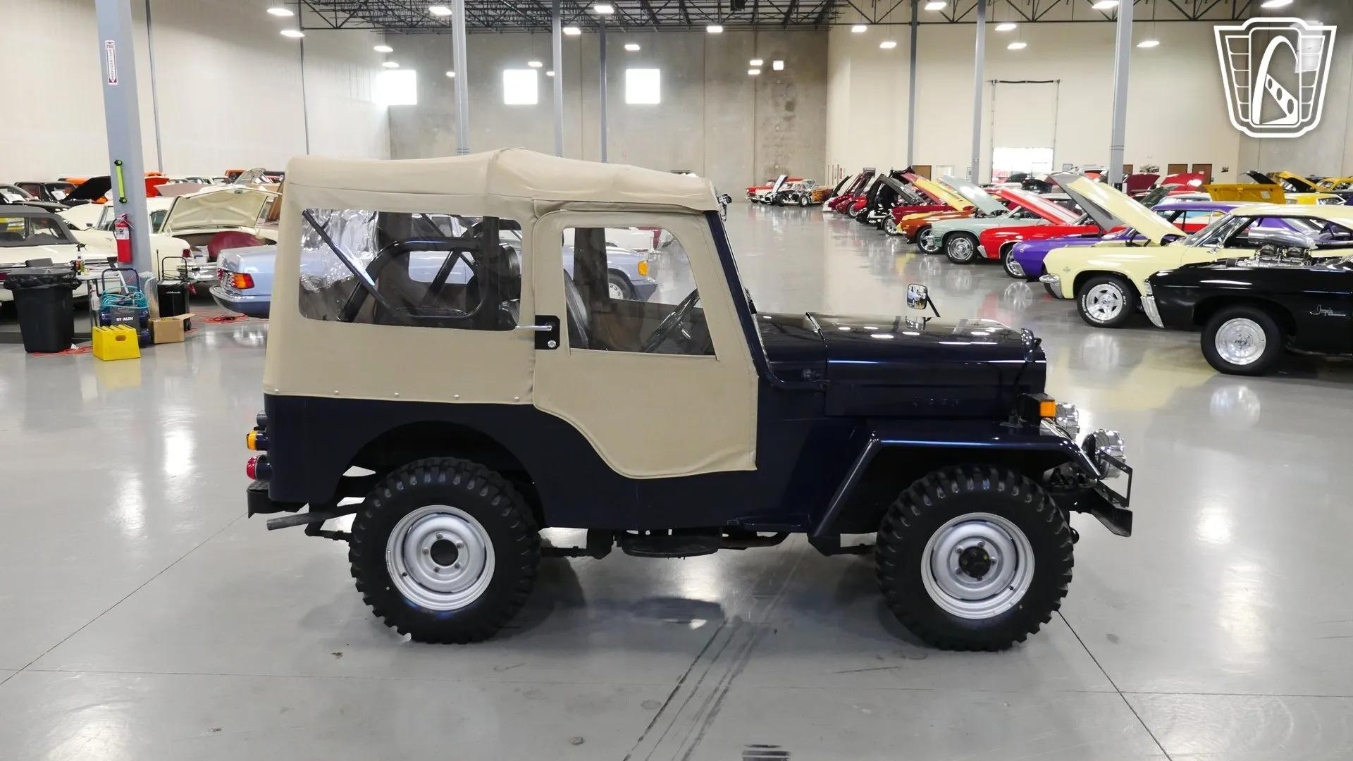 1981 Mitsubishi Jeep J54 KJ5 For Sale